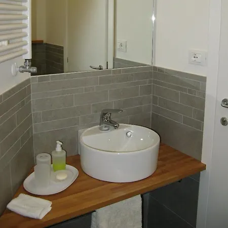 Venice Home לינה וארוחת בוקר 3*