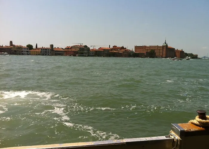 Venice Home 3* Венеция