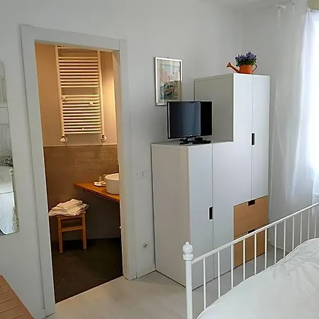 Panzió Venice Home