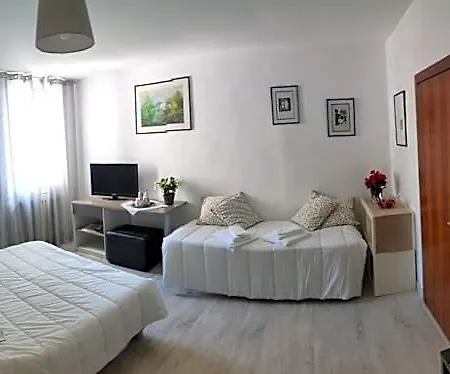 Venice Home Velence