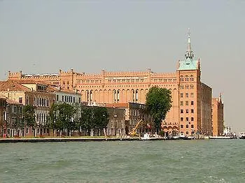 Panzió Venice Home 4*