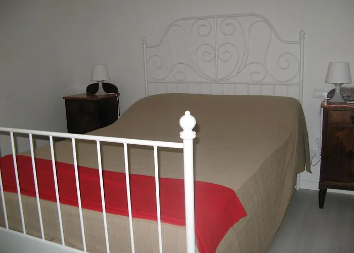 לינה וארוחת בוקר Venice Home