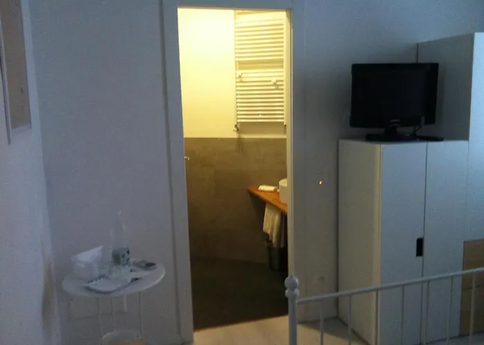 Couette-café Venice Home 3*